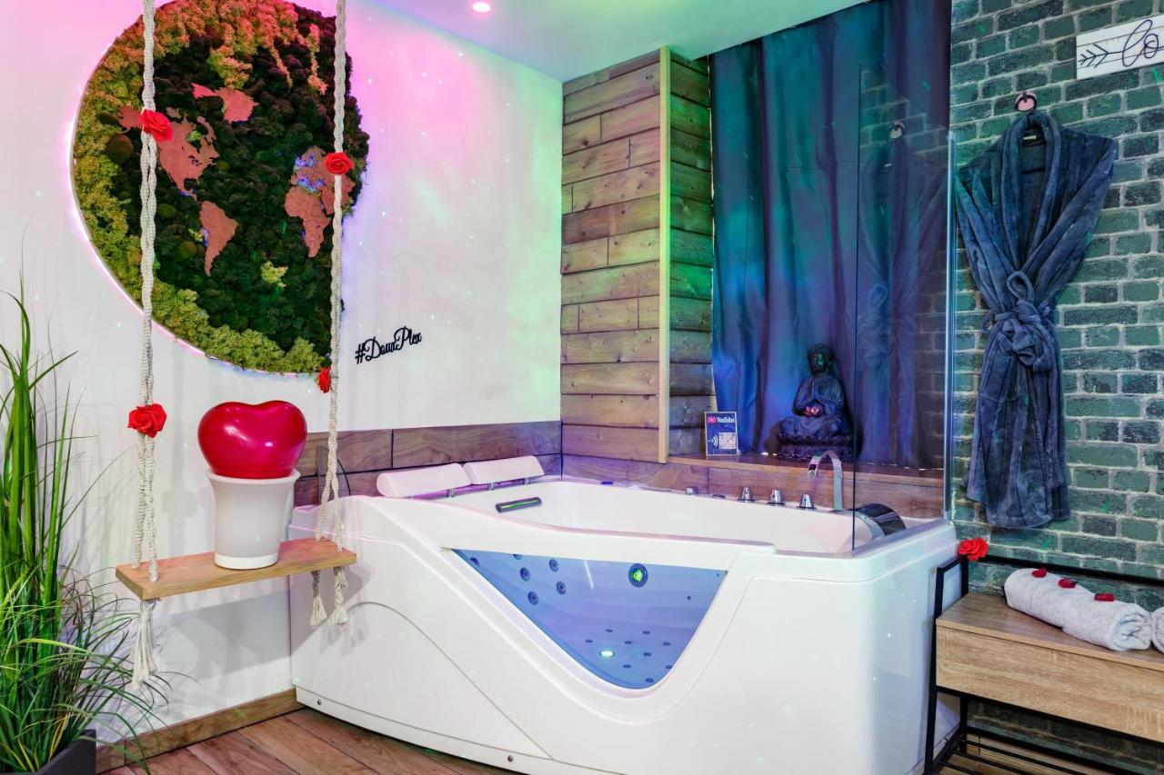 Eden Spa Et Cinema Brie-Comte-Robert Exteriér fotografie