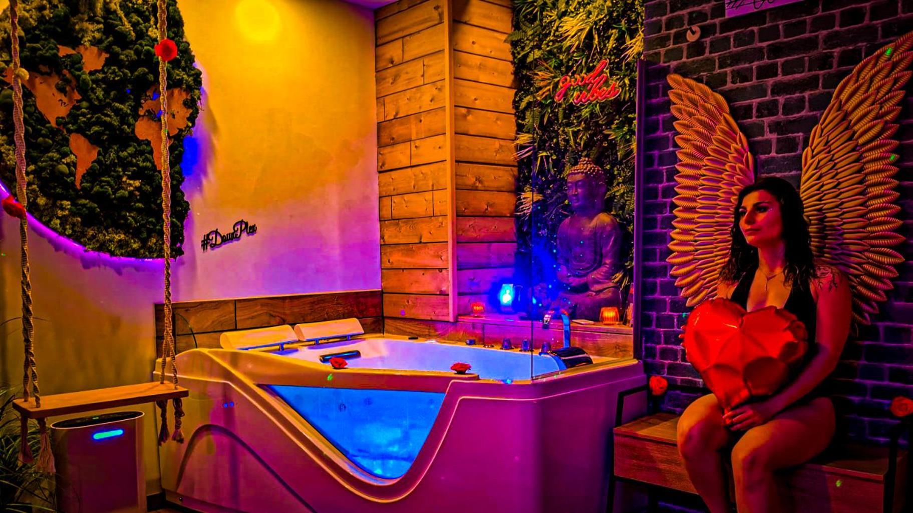 Eden Spa Et Cinema Brie-Comte-Robert Exteriér fotografie